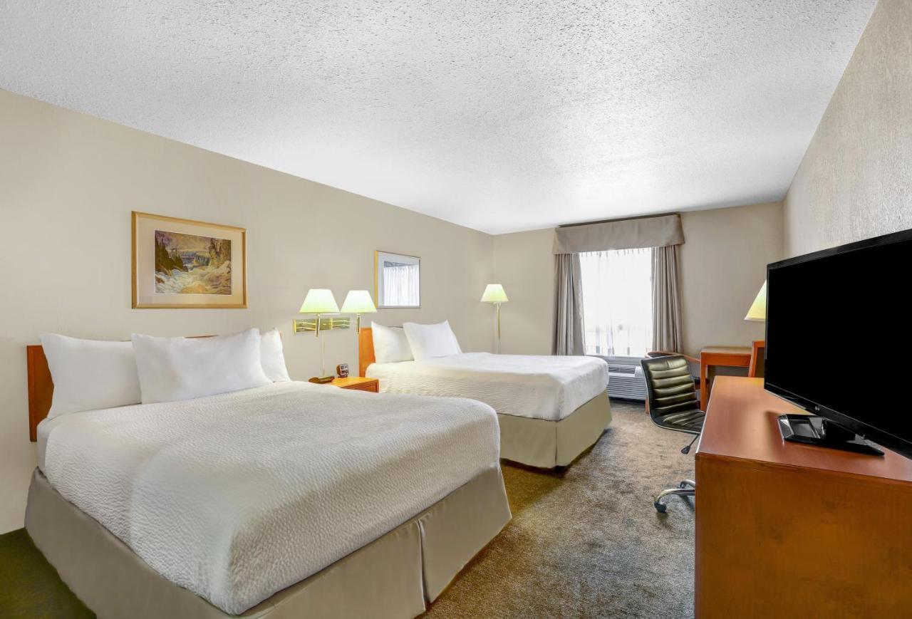 Days Inn By Wyndham Red Deer Exterior foto