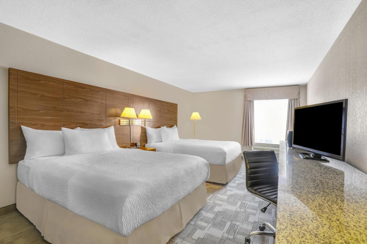 Days Inn By Wyndham Red Deer Exterior foto