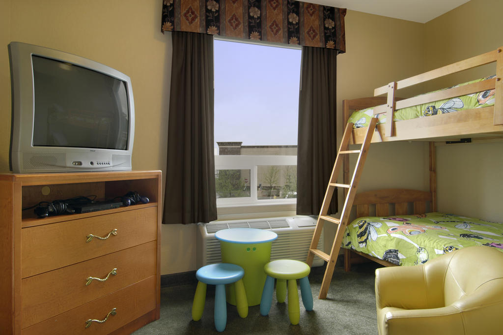 Days Inn By Wyndham Red Deer Quarto foto